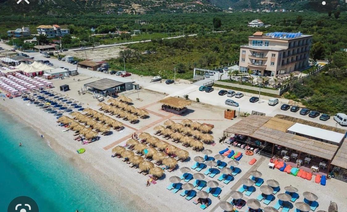 Maison Bellevue - 2 Bdrm Villa In Borsh Beach Экстерьер фото